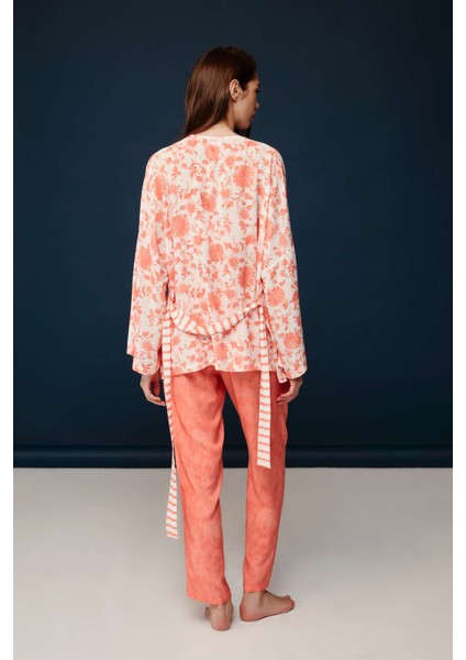 Kadın Somon Şık Desenli Viskon 3'lü Sabahlık Bralet ve Pantolon Takım 30007 fırsatları