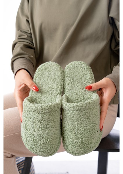 Kuzu Kumaş Yünlü Sessiz Taban Kadın Terlik Kapalı Ev Terliği