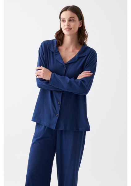 Kadın Lacivert Düğmeli Yaka Detaylı Pamuklu Pijama Takımı fırsatları