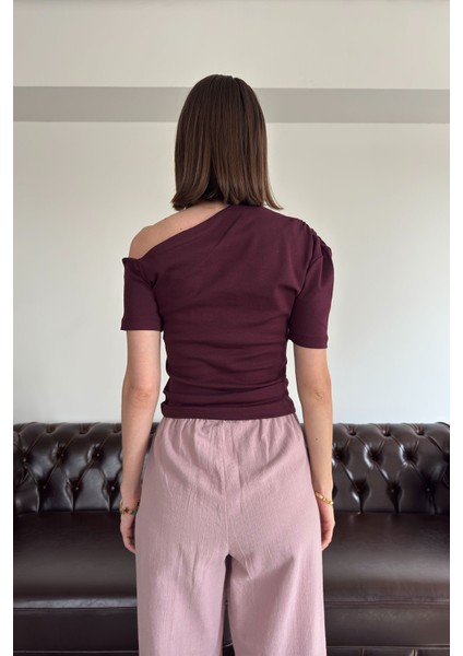 Açık Omuzlu Tasarım Tshirt- Bordo