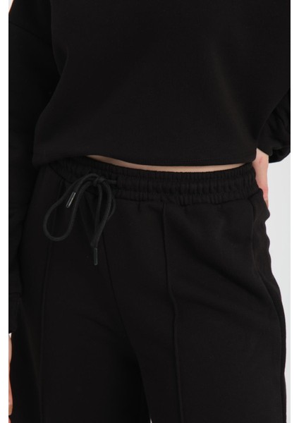 Geniş Paça Bağcıklı Nervürlü Kadın Pantolon/eşofman Altı modelleri