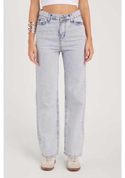 Kadın Regular Fit Klasik Kesim Pamuklu Bol Paça açık Mavi Jean Pantolon