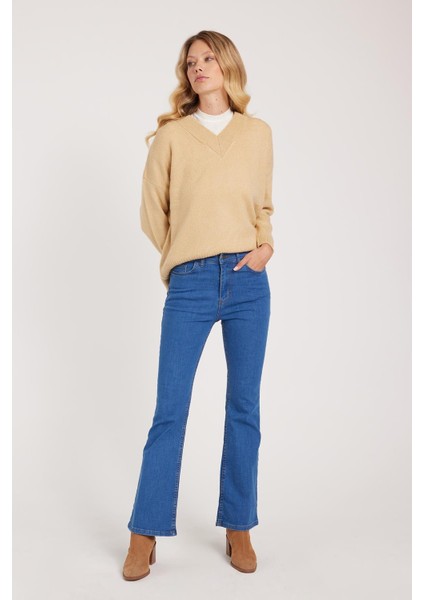 Kadın Regular Fit Klasik Kesim Pamuklu Ispanyol Paça Mavi Jean Kot Pantolon indirimleri