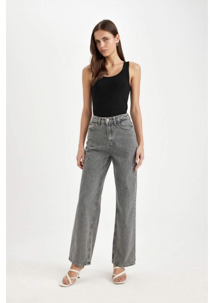 Slim Fit Dar Kesim U Yaka Basic Düz Ribana Atlet C9826AXNS fiyatları