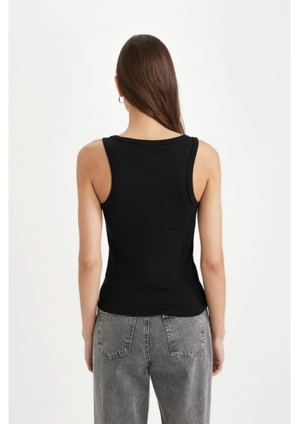 Slim Fit Dar Kesim U Yaka Basic Düz Ribana Atlet C9826AXNS indirimleri