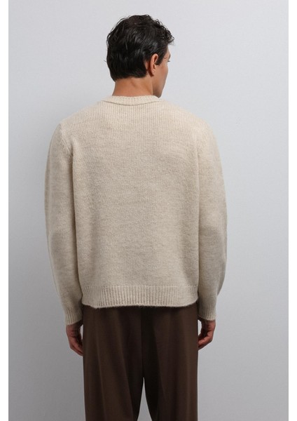 Bej Yumuşak Dokulu Erkek Kazak fırsatları