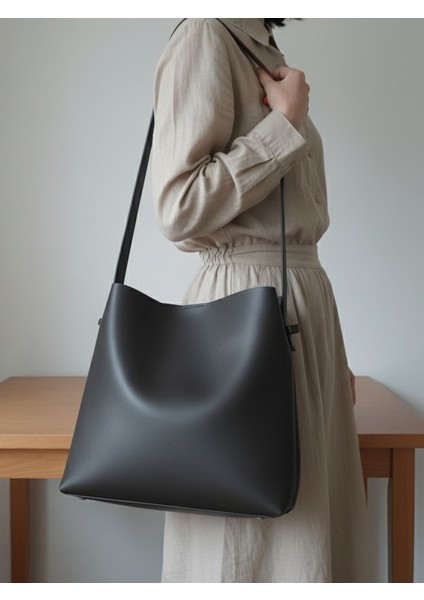 Terra Kemerli Omuz Çantası fiyatları