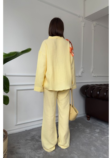 Önü Kurdeleli Müslin Takım- Sarı