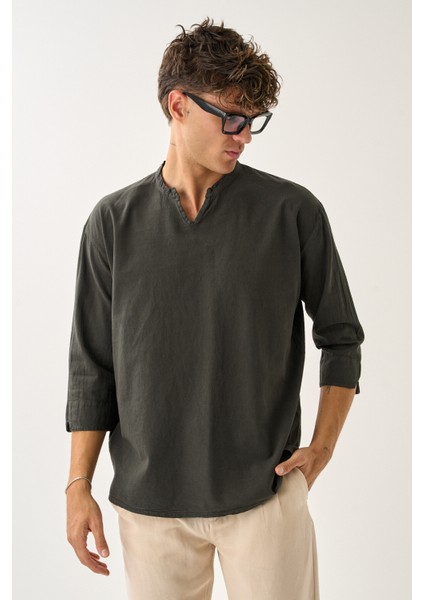 Erkek Fakir Kol V Yaka Rahat Kalıp %100 Pamuk Gömlek E223