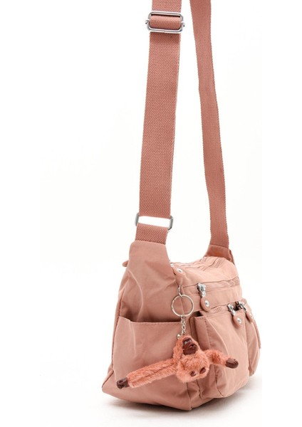 Kadın Orta Boy Bölmeli Suya Dayanıklı Krinkıl Kumaş Çapraz Askılı Omuz Çantası Pudra