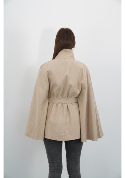 Dik Yaka Kuşaklı Kaşe Panço-Bej
