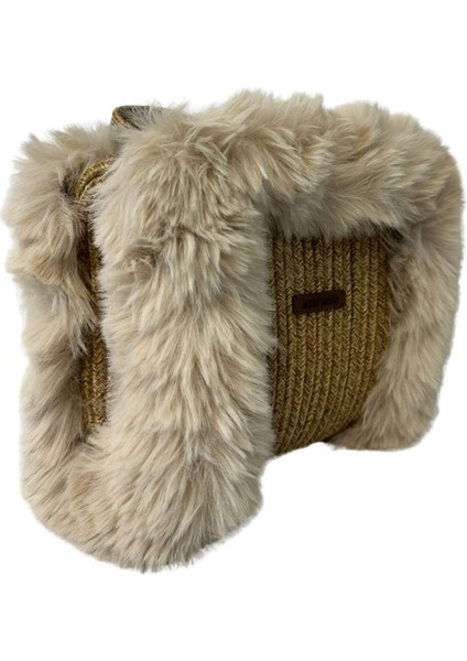 4953 El Yapımı Peluş Kürklü Model Tress Ip El Çantası / 22 cm x 23 cm modelleri