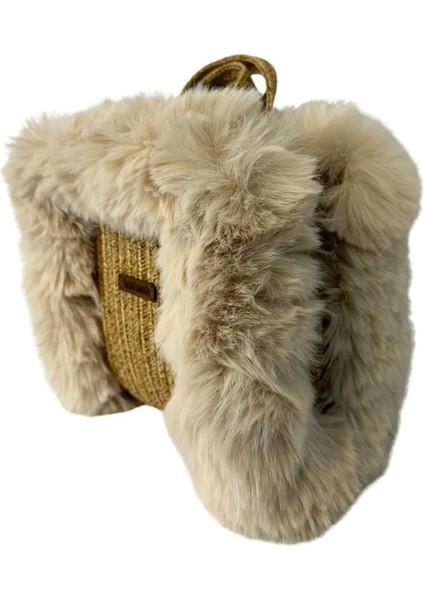 4953 El Yapımı Peluş Kürklü Model Tress Ip El Çantası / 22 cm x 23 cm fırsatları