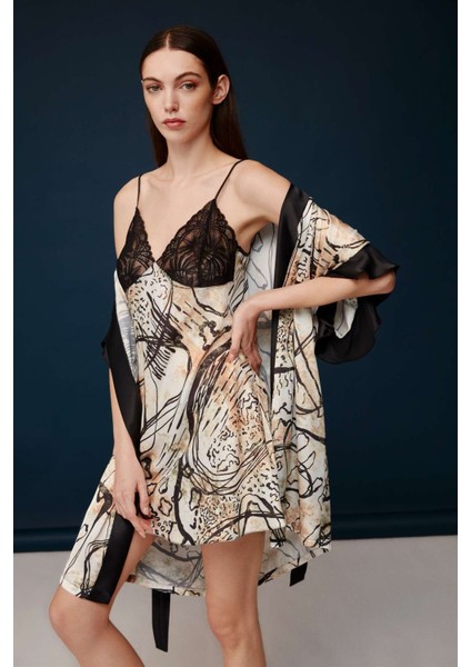 Kadın Baskılı Desenli Saten Kumaş Gecelik Sabahlık Takımı