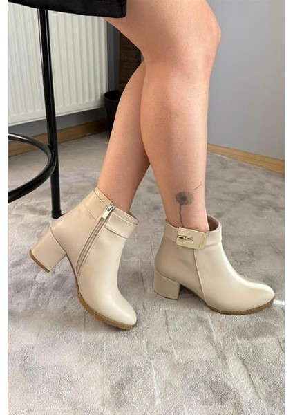 Kadın Mabel Krem Deri Tokalı ( 6 cm ) Topuklu Oval Burun Bot indirimleri