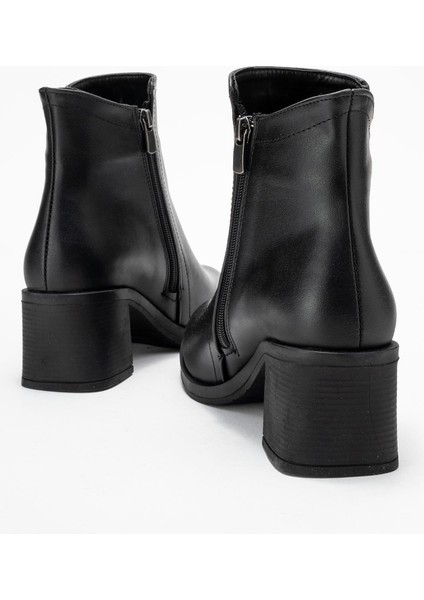 Kadın Sade Fermuarlı Bot Siyah Cilt fırsatları