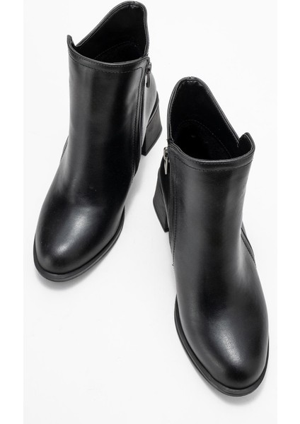 Kadın Sade Fermuarlı Bot Siyah Cilt indirimleri