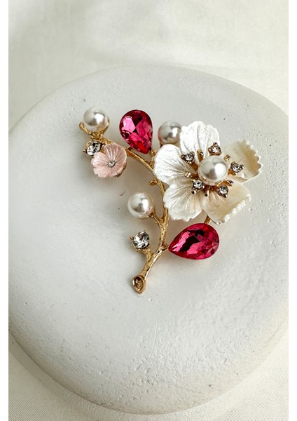 Altın Sarısı Oval Taş Detay Incili Çiçek Motif Broş (6cm) fiyatları