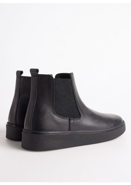 Siyah Erkek Bot Roger modelleri