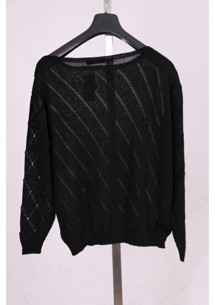 Geniş Yaka Tek Omuz Siyah Örme Triko Bluz modelleri