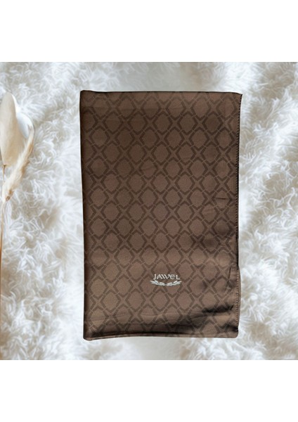 Geometrik Desenli Jakarlı Koyu Kahve Şal fırsatları