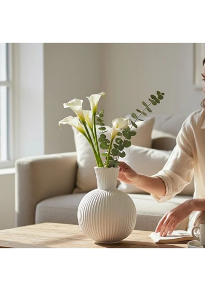 Mien Fiona 21 cm Seramik Vazo – Şık ve Modern Dekoratif Aksesuar XSD-0253