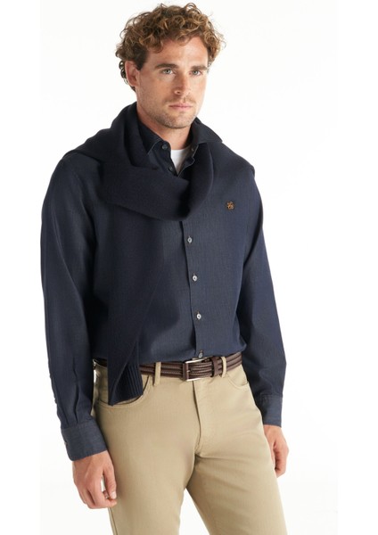 Comfort Fit Klasik Yaka Düz Koyu Mavi Erkek Gömlek TBMRSH1082
