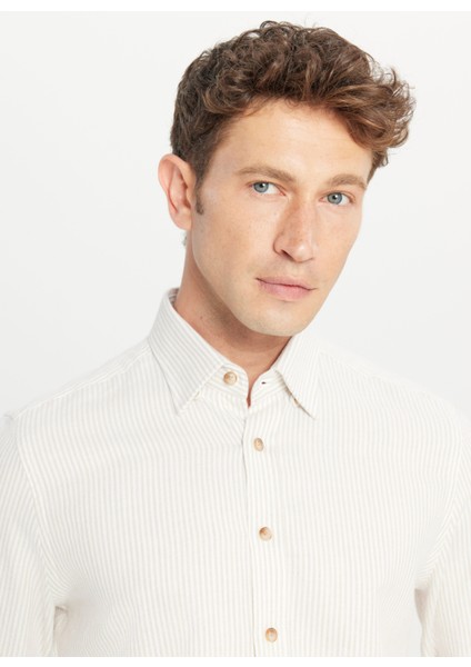Slim Fit Düğmeli Yaka Ekru Melanj Erkek Gömlek ACE020261272_EBJ fırsatları