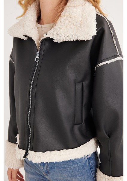Kadın Regular Fit Klasik Kesim Içi Kürklü Kol Detaylı siyah Deri Mont modelleri