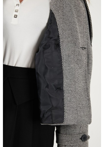 Balıksırtı Pamuklu Regular Fit Kruvaze Yaka Astarlı Kaşe Ceket Mont Bayan Mont 6524981