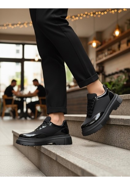 Bağcıklı Paraşüt Detaylı Erkek Günlük Ayakkabı Siyah (Siyah Taban)