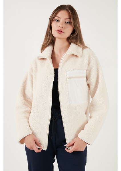 Regular Fit Klasik Yaka Göğüs Cep Detaylı Peluş Hırka Polar Bayan Polar 5866437 indirimleri