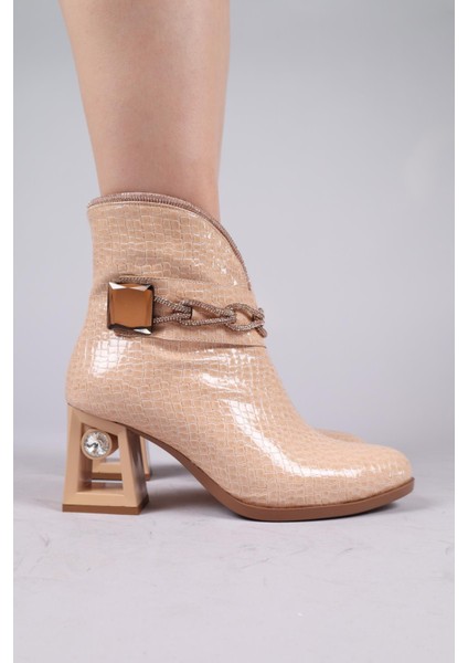 LİDYA Taş Tokalı Kadın Bot NUT fırsatları