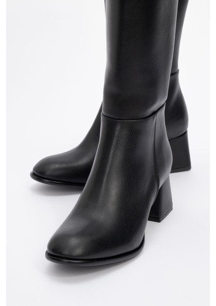 Ökçeli Kadın Çizme Siyah Cilt modelleri