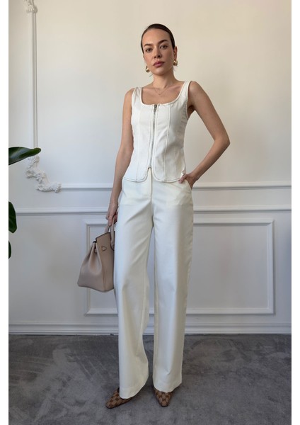 Arkası Lastikli Boru Paça Pantolon- Krem