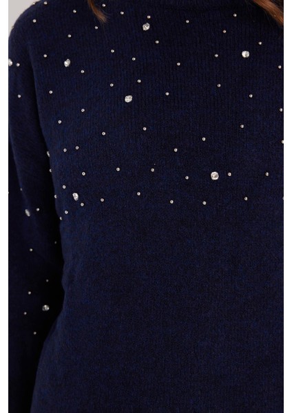 Kadın Slim Fit Dar Kesim Bisiklet Yaka Işlemeli Lacivert Kazak modelleri