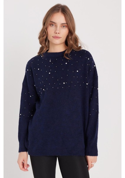 Kadın Slim Fit Dar Kesim Bisiklet Yaka Işlemeli Lacivert Kazak indirimleri