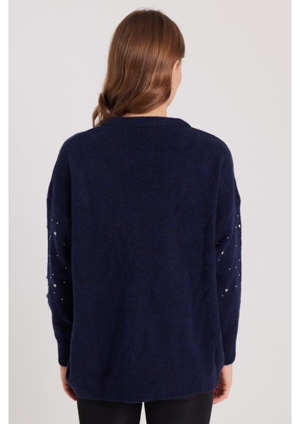 Kadın Slim Fit Dar Kesim Bisiklet Yaka Işlemeli Lacivert Kazak