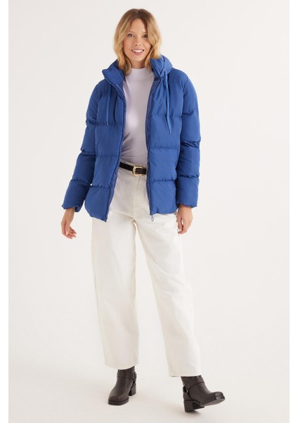 Kadın Relax Fit Rahat Kesim Su Geçirmez Kapüşonlu Lacivert Mont indirimleri