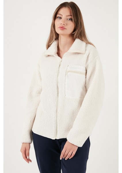 Regular Fit Klasik Yaka Göğüs Cep Detaylı Peluş Hırka Polar Bayan Polar 5866437 modelleri