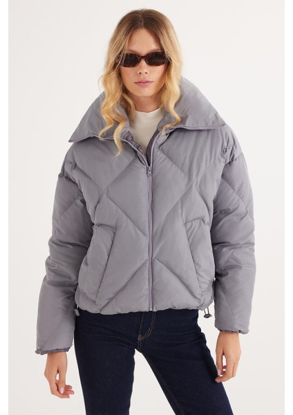 Kadın Oversize Geniş Kesim Şişme Dik Yaka Antrasit Mont fiyatları