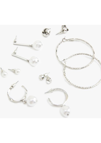 Çelik Karışımlı Inci Detaylı 6'lı Top ve Halka Küpe Seti modelleri