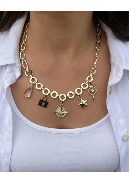 Büyük Charmlı Kolye