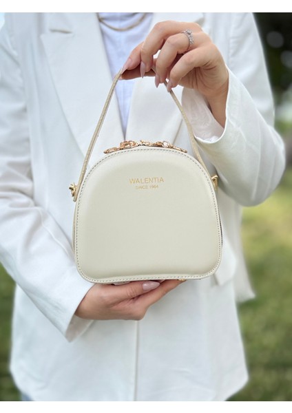 Nçs Bölmeli Ayarlanabilir Askılı Sade ve Şık Kutu Model Kadın Çapraz Omuz ve El Çantası Çantası modelleri