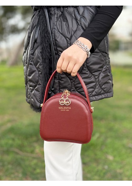 Nçs Bölmeli Ayarlanabilir Askılı Sade ve Şık Kutu Model Kadın Çapraz Omuz ve El Çantası Çantası modelleri