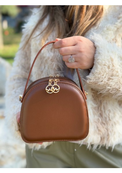 Nçs Bölmeli Ayarlanabilir Askılı Sade ve Şık Kutu Model Kadın Çapraz Omuz ve El Çantası Çantası fırsatları