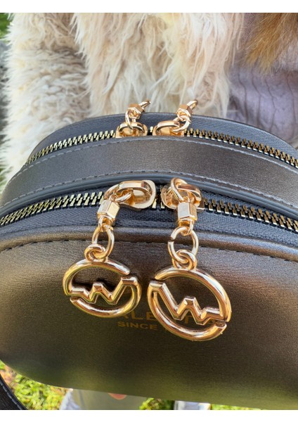 Nçs Bölmeli Ayarlanabilir Askılı Sade ve Şık Kutu Model Kadın Çapraz Omuz ve El Çantası Çantası fırsatları