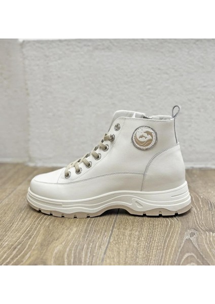 Guja 25K312-5 Kadın Hakiki Deri Gizli Dolgu Tabanlı Spor Bot modelleri