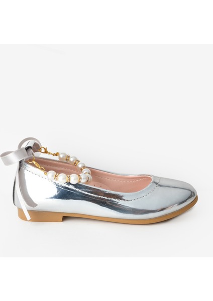 Gümüş İncili Topuğu Fiyonklu Kız Çocuk Ayakkabı fiyatları