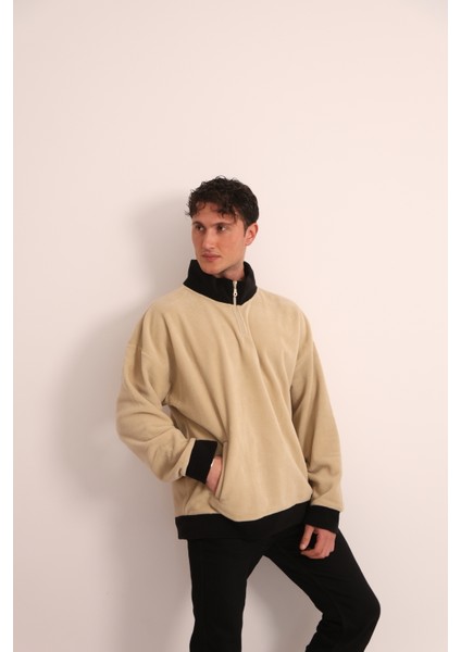 Erkek Bej Fermuarlı Yaka ve Kol Ucu Siyah Garni Detaylı Sweatshirt indirimleri